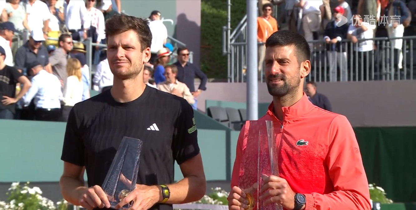 德约科维奇在巴黎圣日耳曼比赛中领先优势明显,险胜引发热议!赛场气氛高涨的简单介绍 德约科维奇在巴黎圣日耳曼比赛中领先优势明显,险胜引发热议!赛场气氛高涨的简单介绍