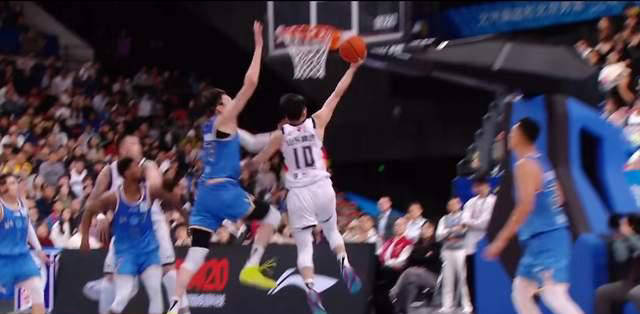 关于关键时刻尼斯主帅复盘：全明星赛节点到来，赛场秩序良好，年轻球员得到机会的信息-爱游戏欢迎页